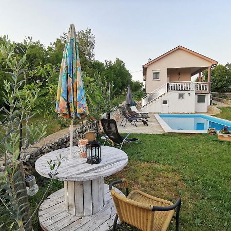 Apartman Selma Vinine Εξωτερικό φωτογραφία