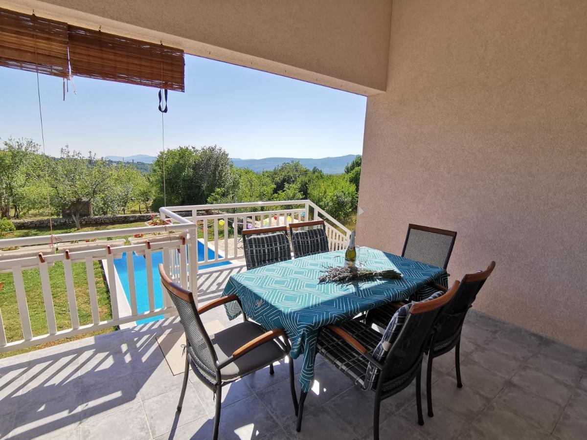 Apartman Selma Vinine Εξωτερικό φωτογραφία