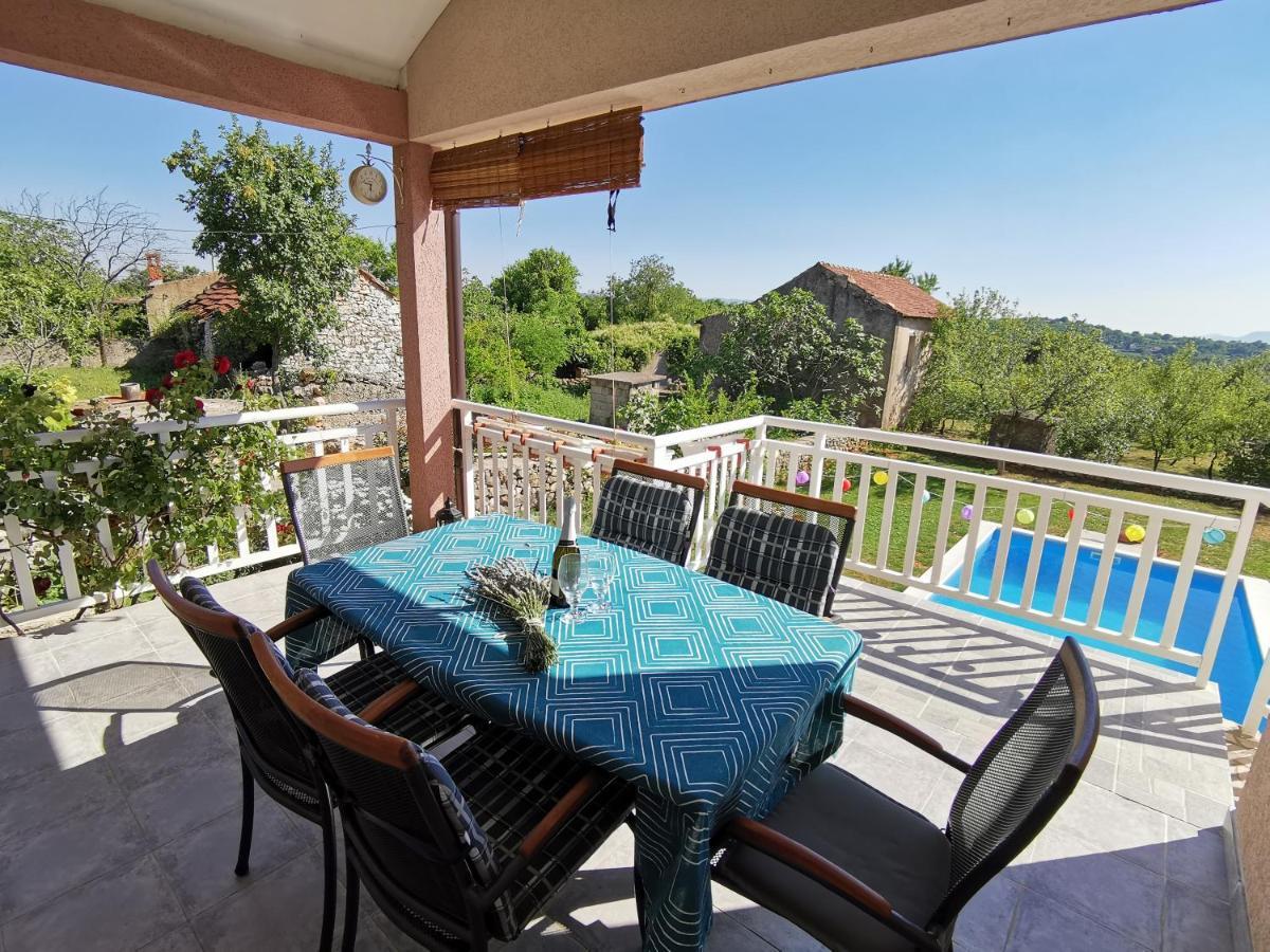 Apartman Selma Vinine Εξωτερικό φωτογραφία